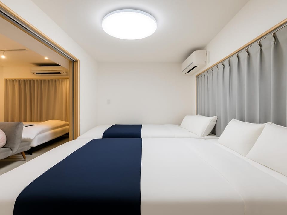 Bed, Bedroom, air conditioner