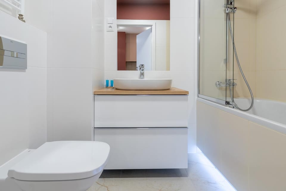 Toilet, Bathroom, Bath, towels
