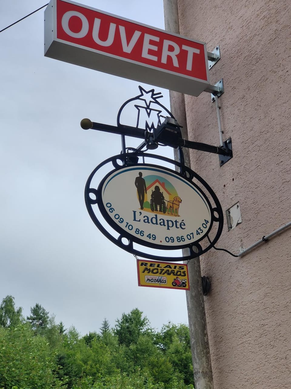 Property logo or sign