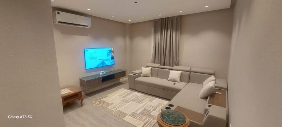 Modern 2BR in Sheikh Zayed - Prime Location studio 9 Apartment in Egypt