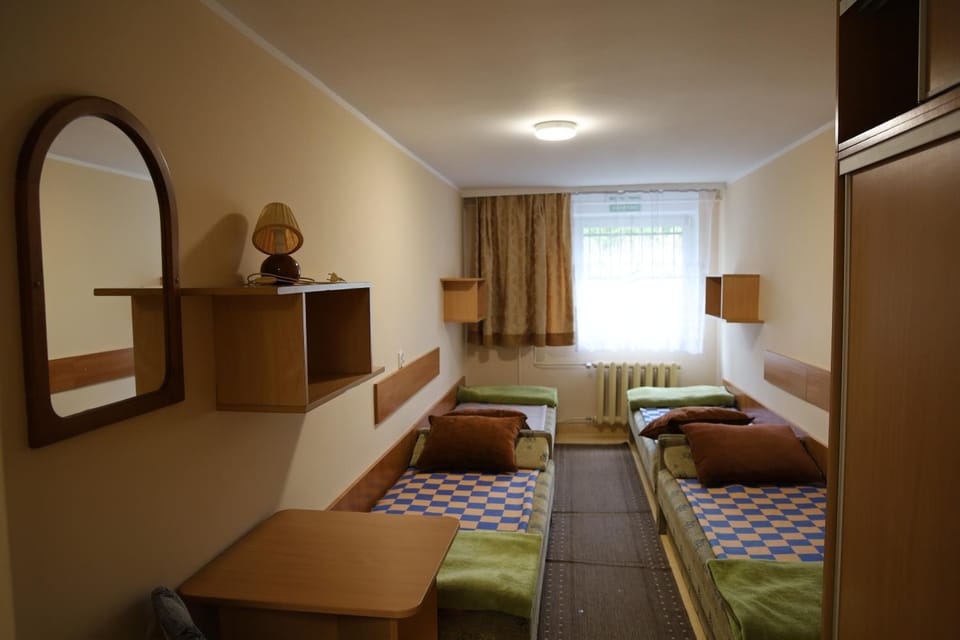 Bed, Photo of the whole room, Bedroom, internet