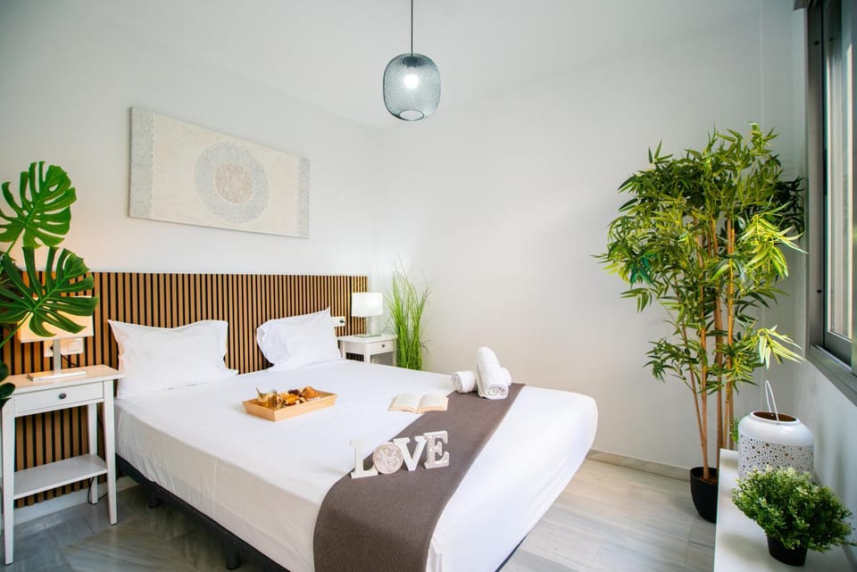 Premium Apartment with Terrace by TuriVida Apartment in Malaga
