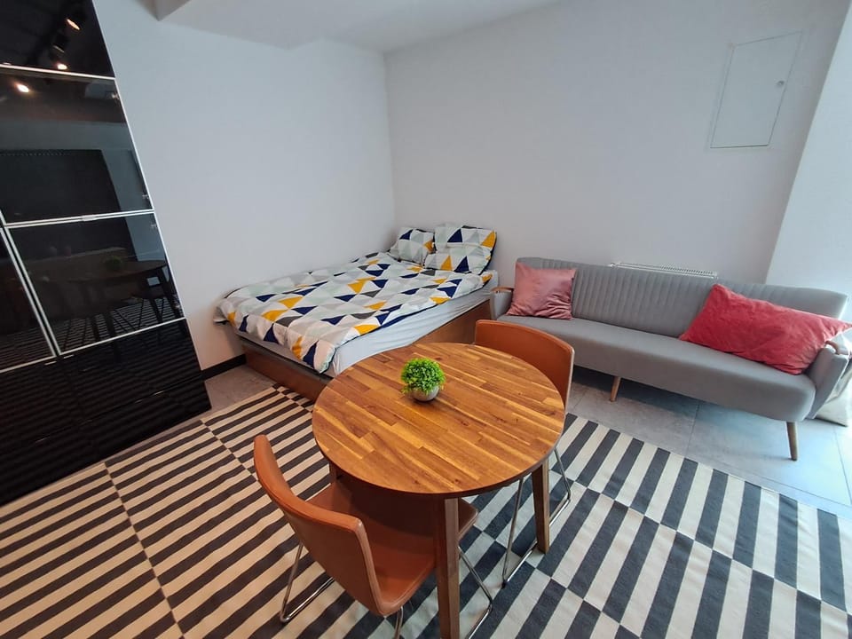 Kawalerka przy RONDZIE 2 Apartment in Poland