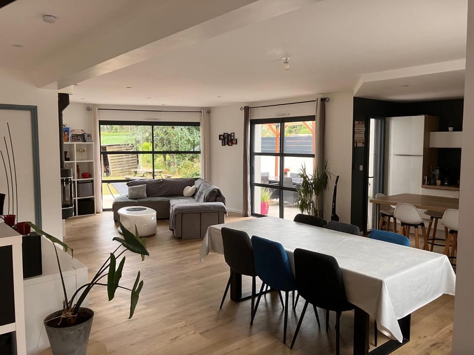 Maison entre mer et forêt House in Brittany