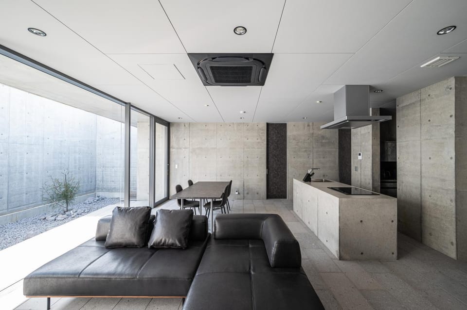 Kitchen or kitchenette, Living room