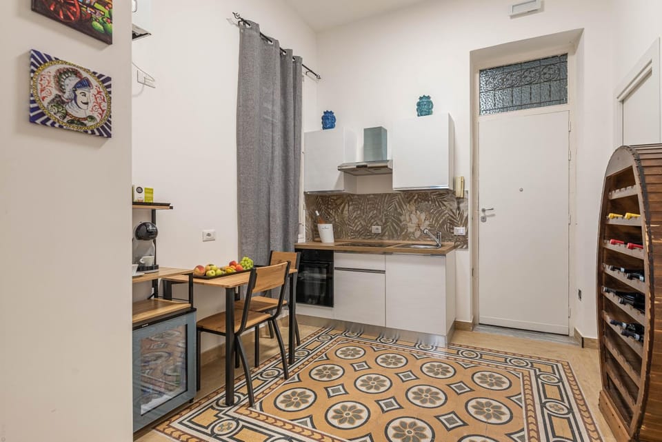 Kitchen or kitchenette, oven, stove