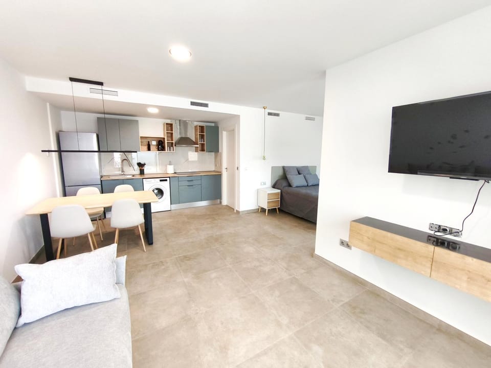 TV and multimedia, Living room, Dining area