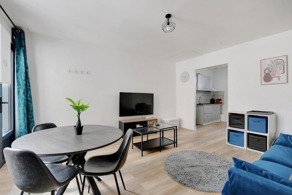 Studio Aux Portes de Paris Apartment in Aubervilliers