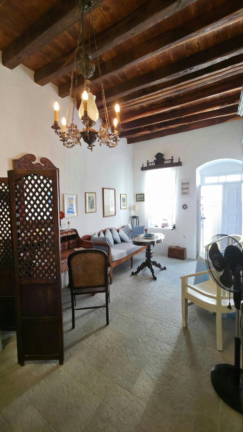 eleni's cozy appartment House in Milos