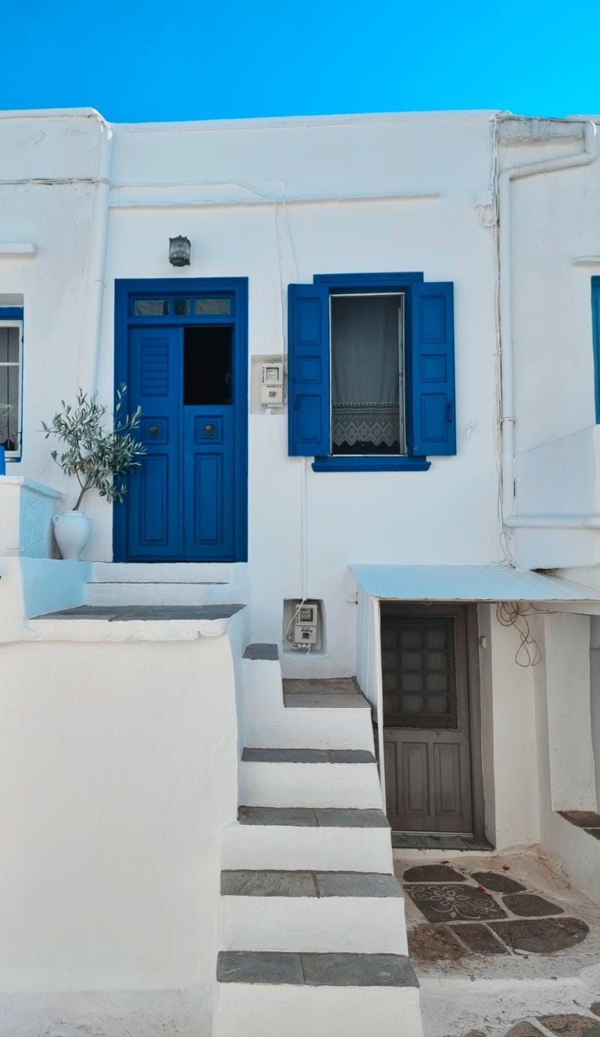 eleni's cozy appartment House in Milos