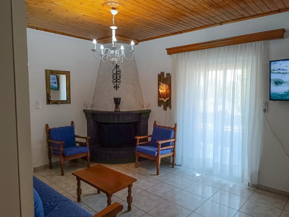 Villa Platanos House in Peloponnese, Western Greece and the Ionian