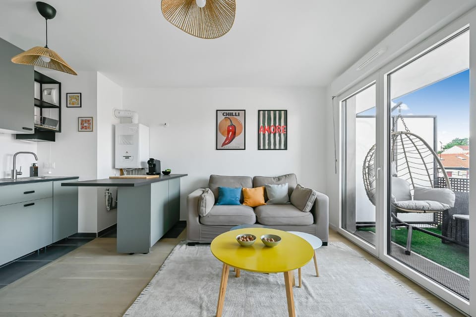 Balcony/Terrace, Living room, Dining area