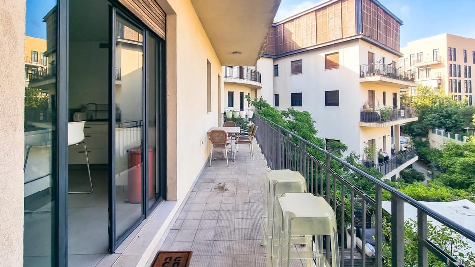 Day, Balcony/Terrace