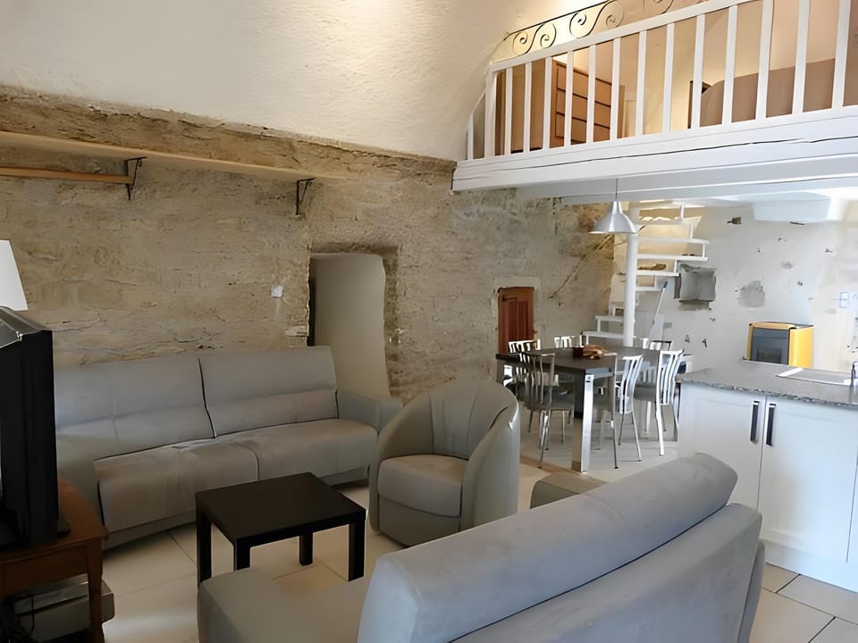 Property building, Living room