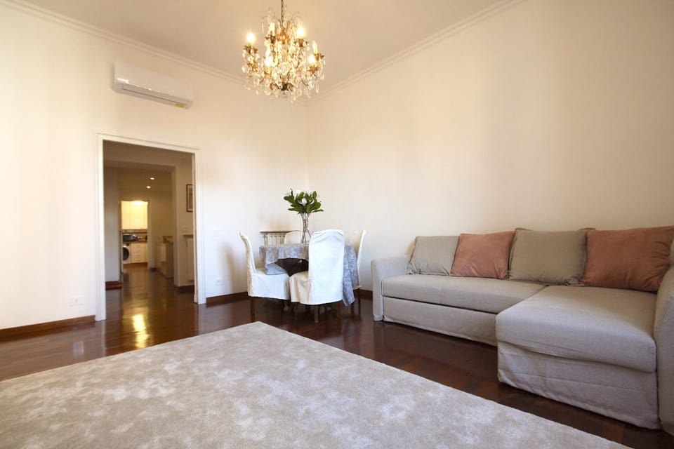 La Finestra sulla Basilica Apartment in Rome