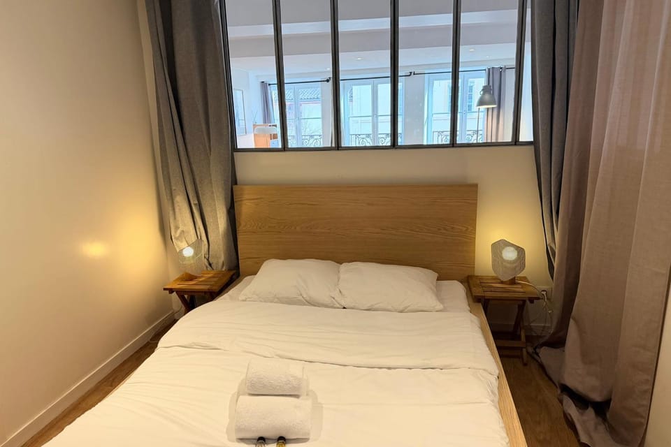 LAube - A deux pas du métro D - Saint Jean Apartment in Lyon