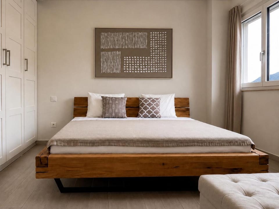 Bed, Photo of the whole room, Bedroom