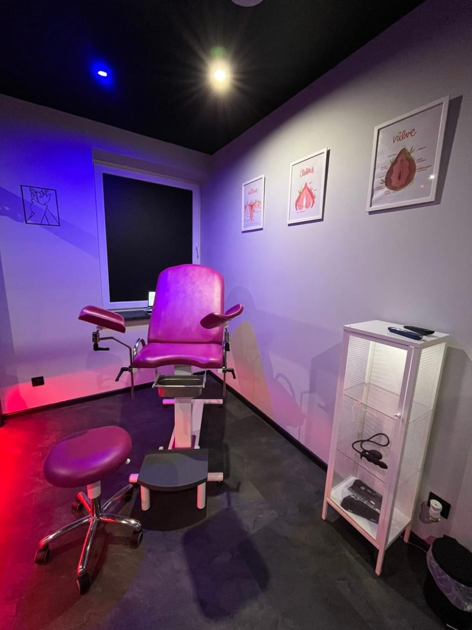 Czerwone Drzwi BDSM lovers Apartament dla Par Apartment in Poland