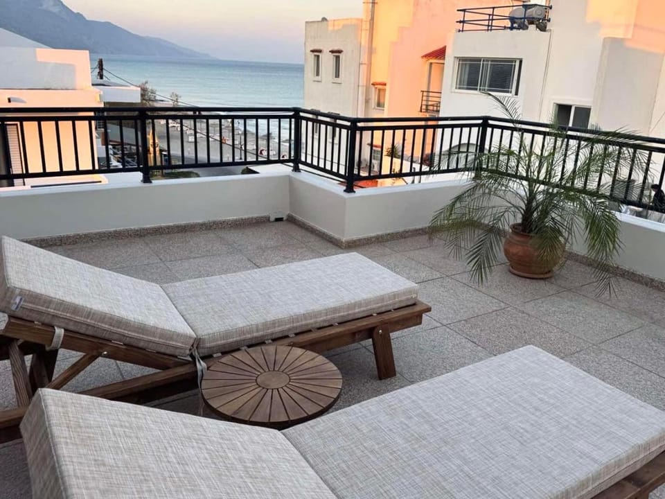 Balcony/Terrace, Sea view, sunbed