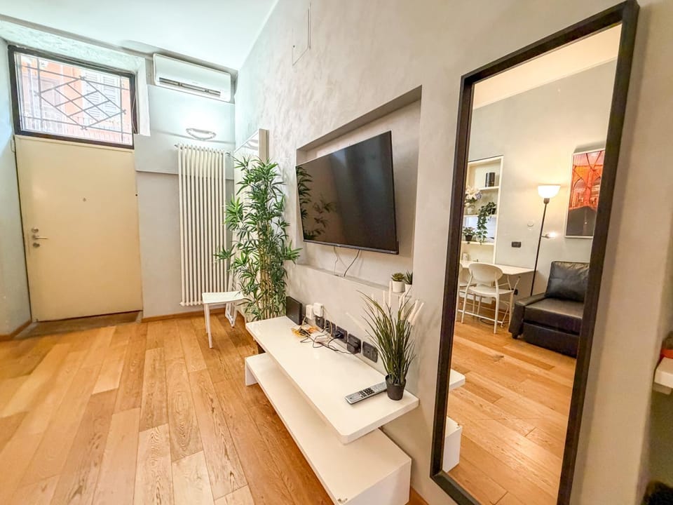 Centro Milano Garibaldi M2 Apartment in Milan