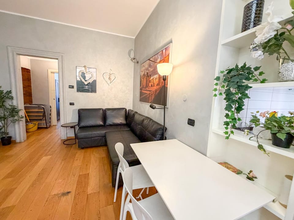 Centro Milano Garibaldi M2 Apartment in Milan