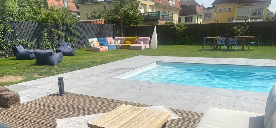 Garden, Swimming pool