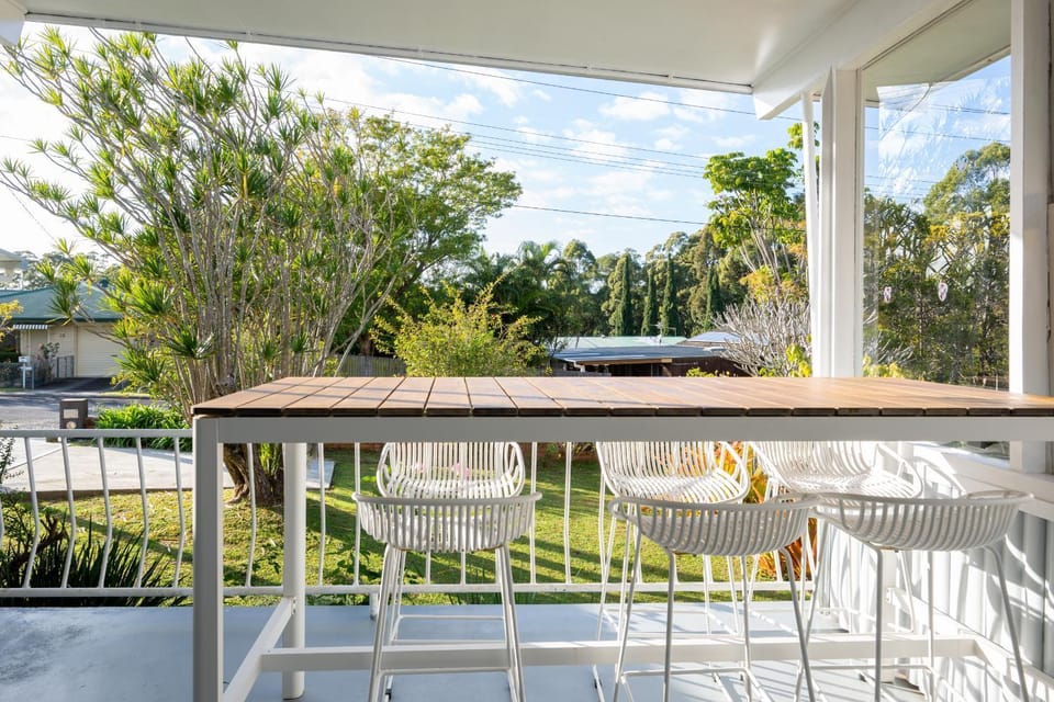 Garden, Seating area, Garden view
