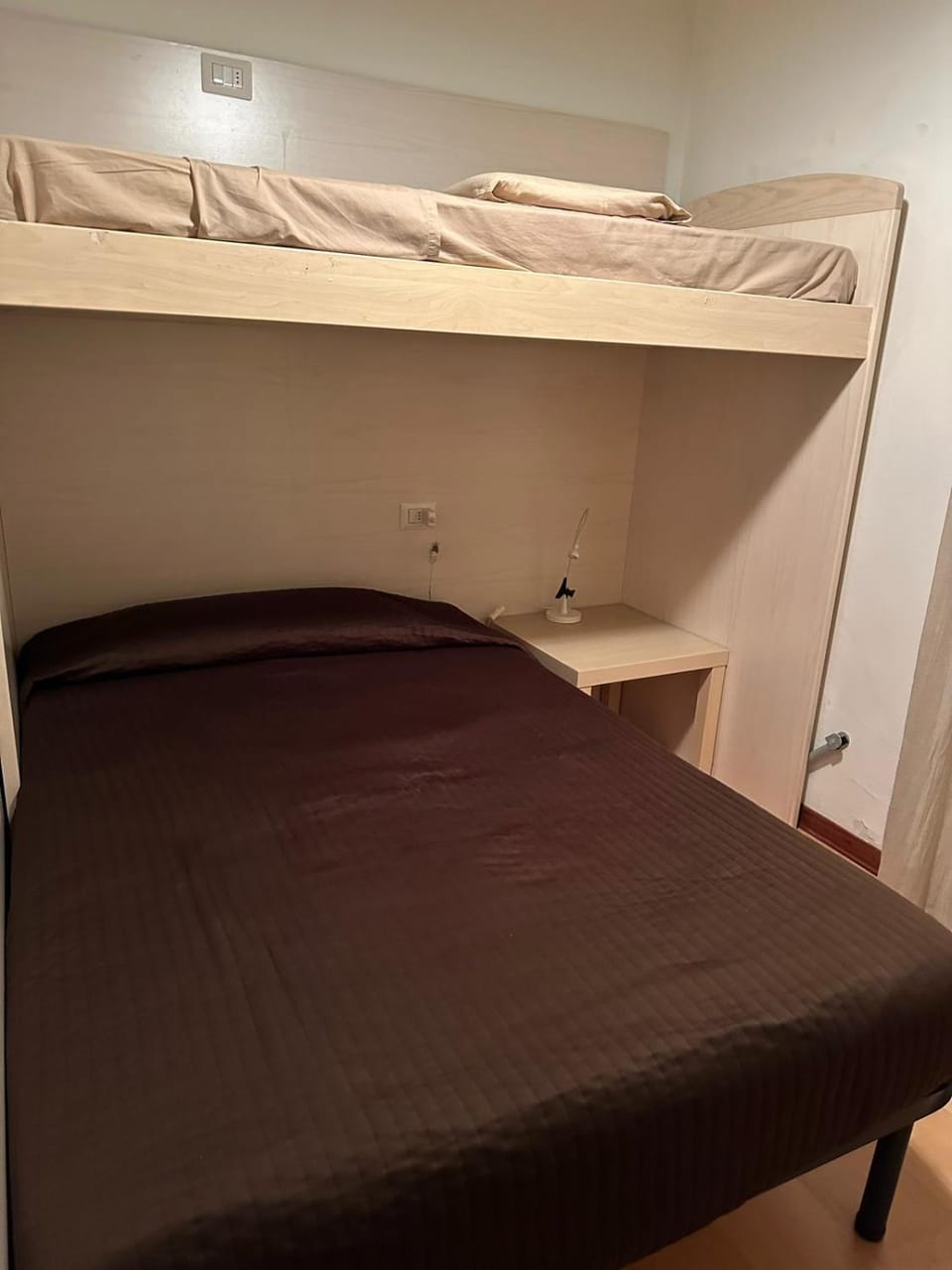 bunk bed