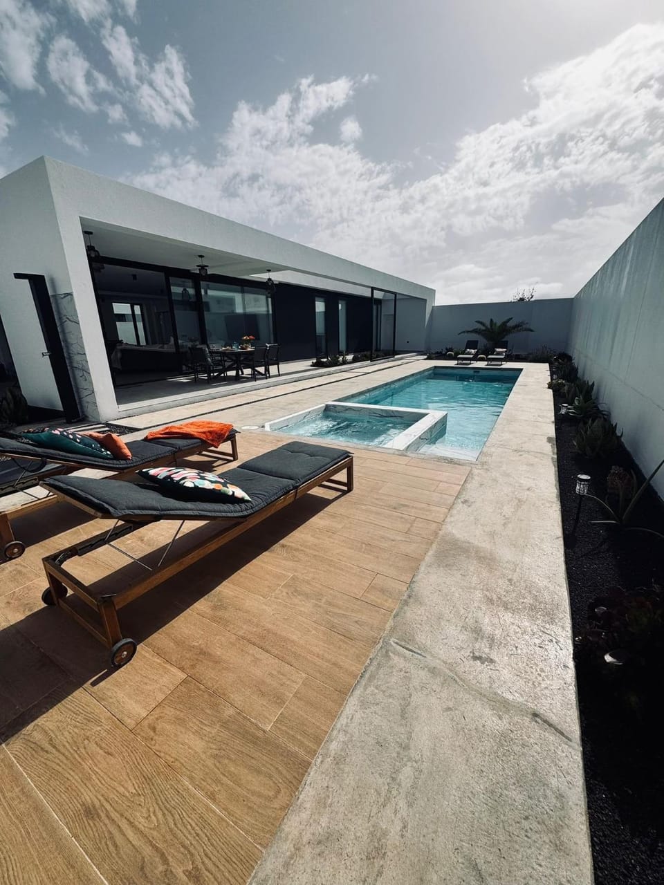 Stylish and comfortable Villa Anna in Villaverde Villa in Maxorata