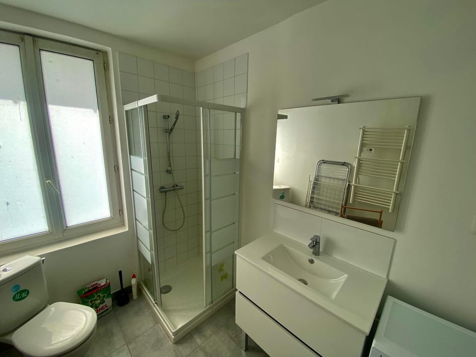 Shower, Bathroom
