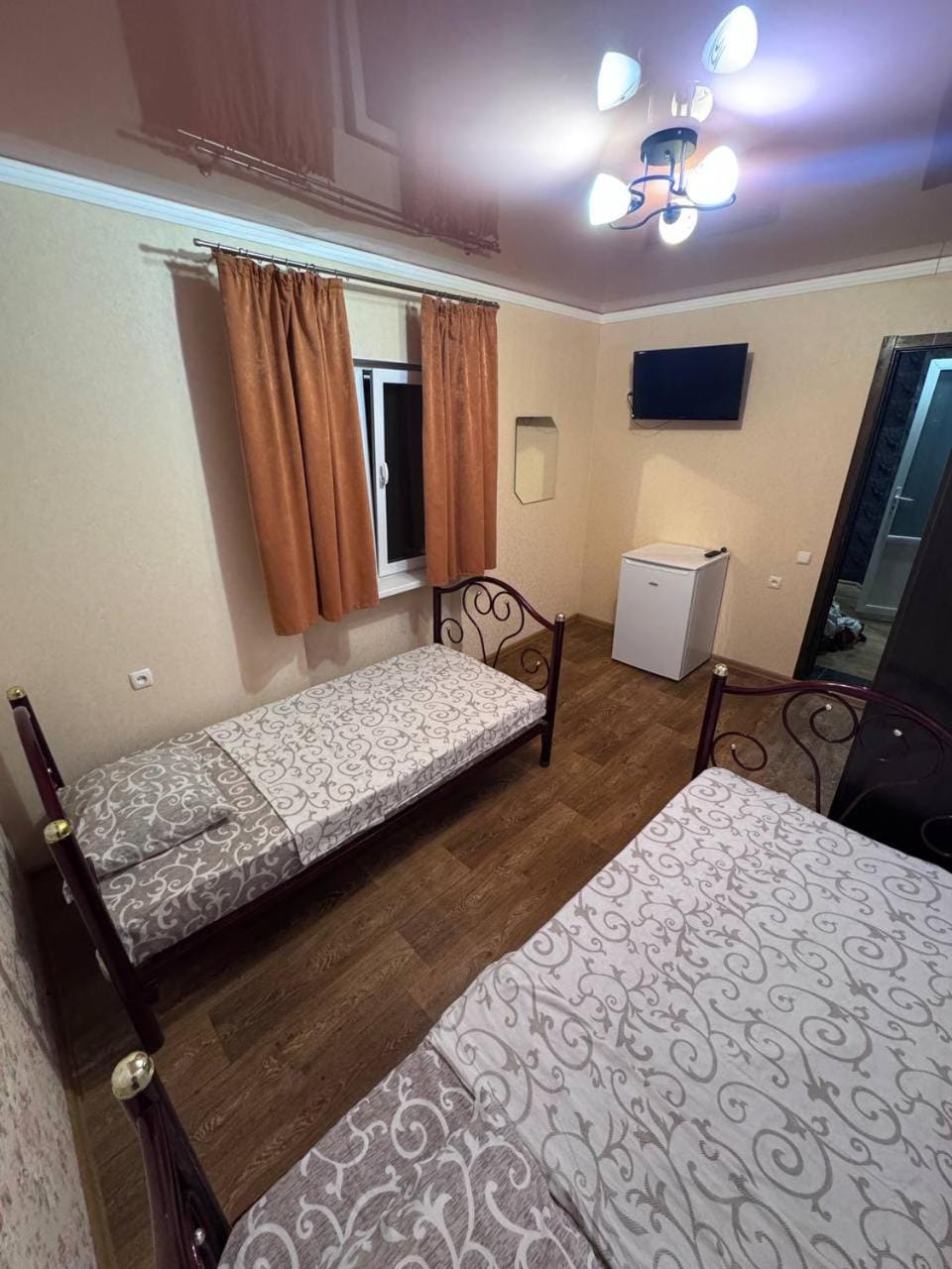 Гостевой дом Надежда Bed and Breakfast in Odessa Oblast