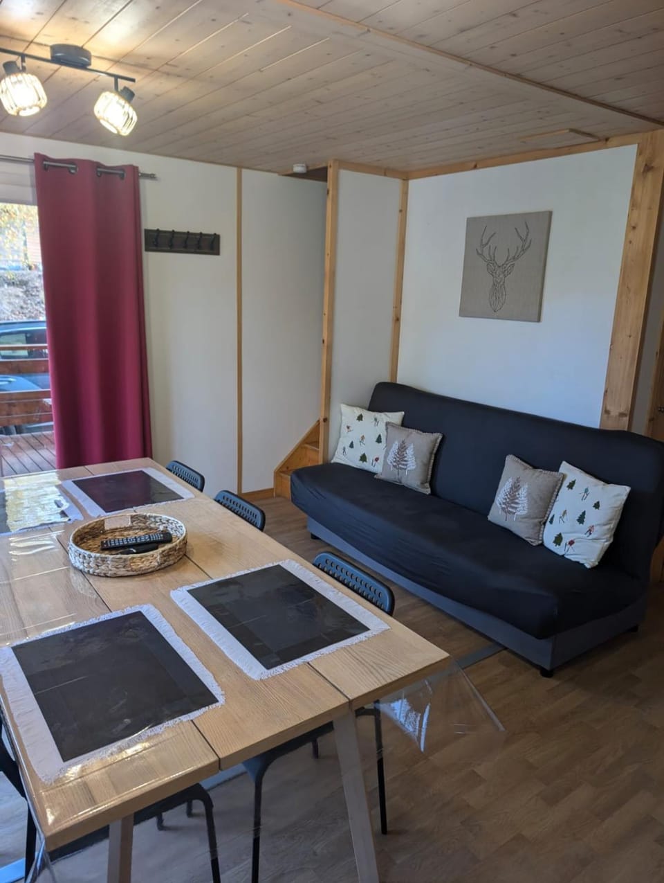 Living room, Dining area