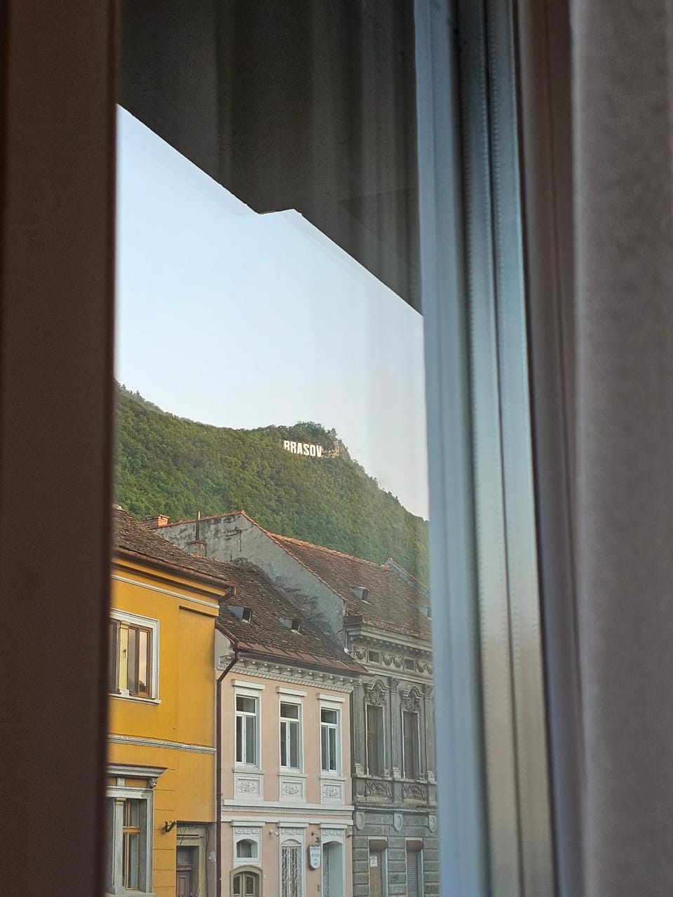 Natural landscape, City view, Mountain view