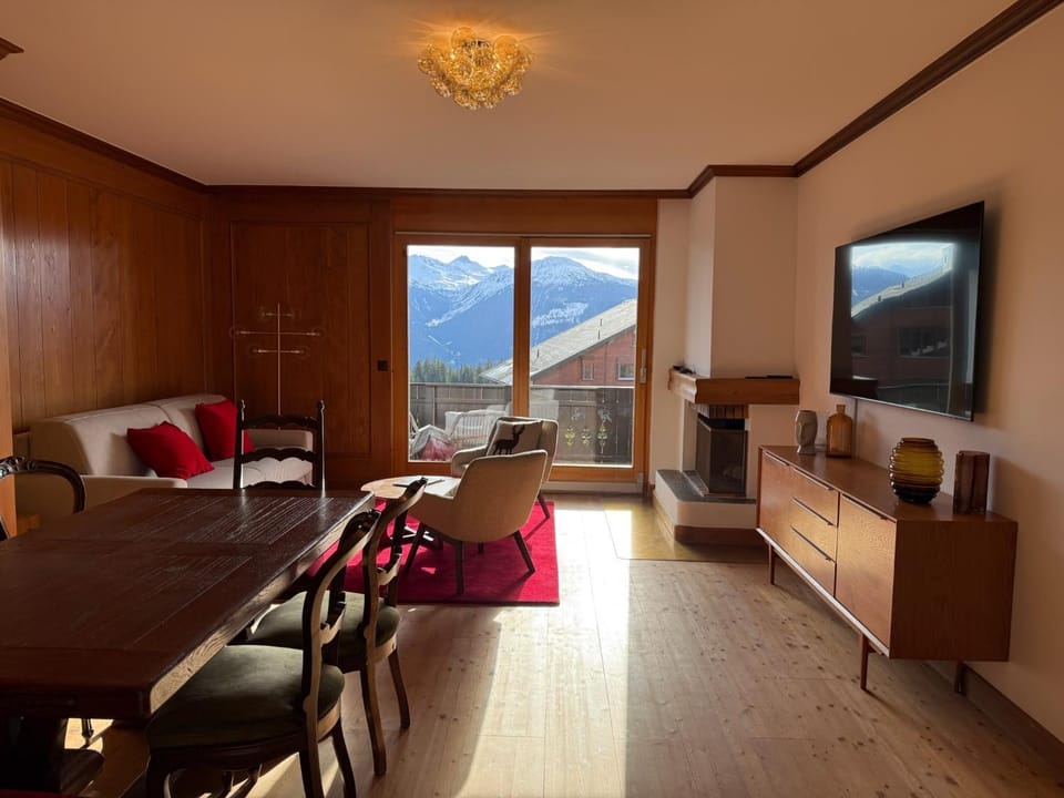 TV and multimedia, Living room