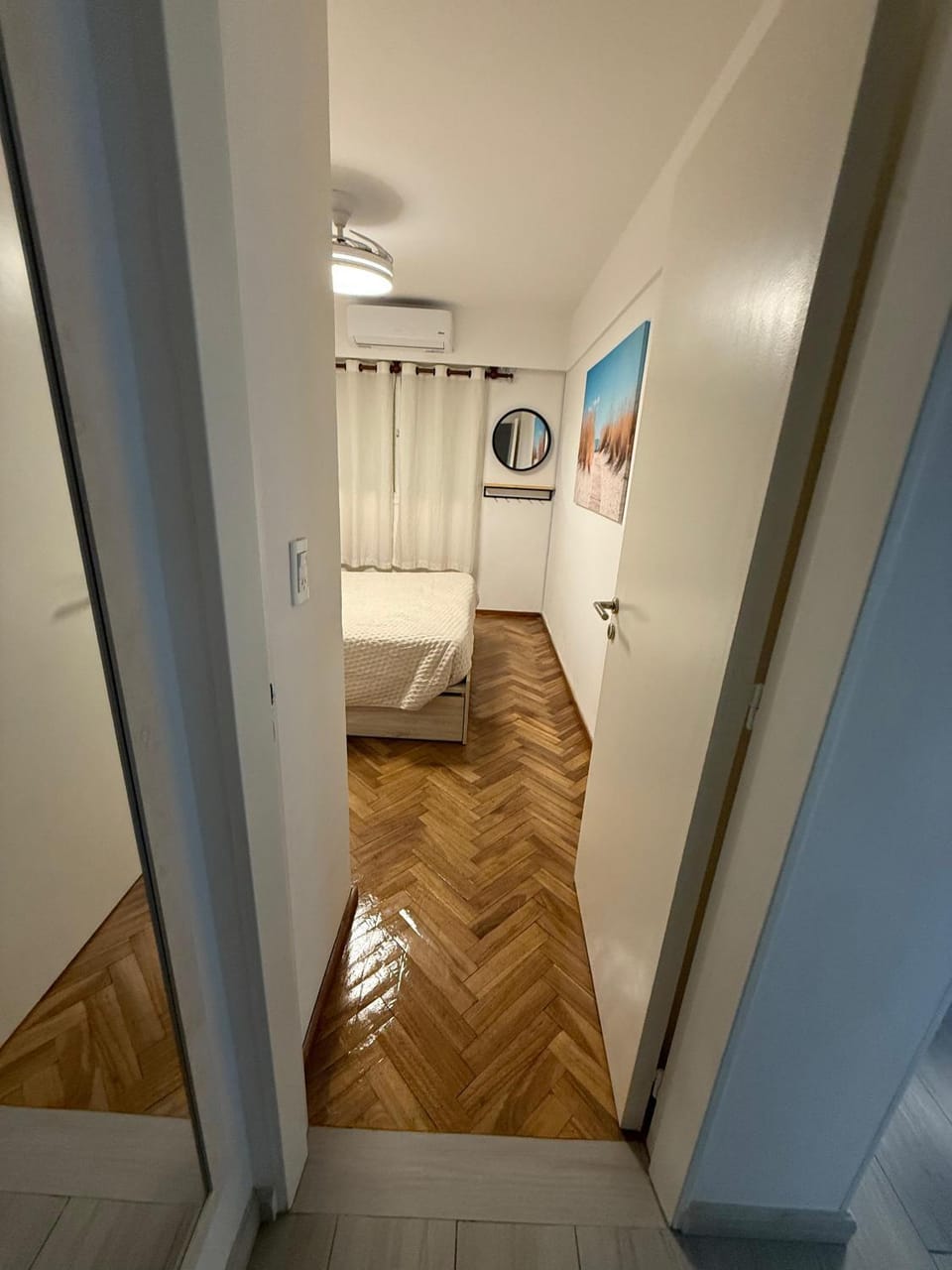 Bed, Photo of the whole room