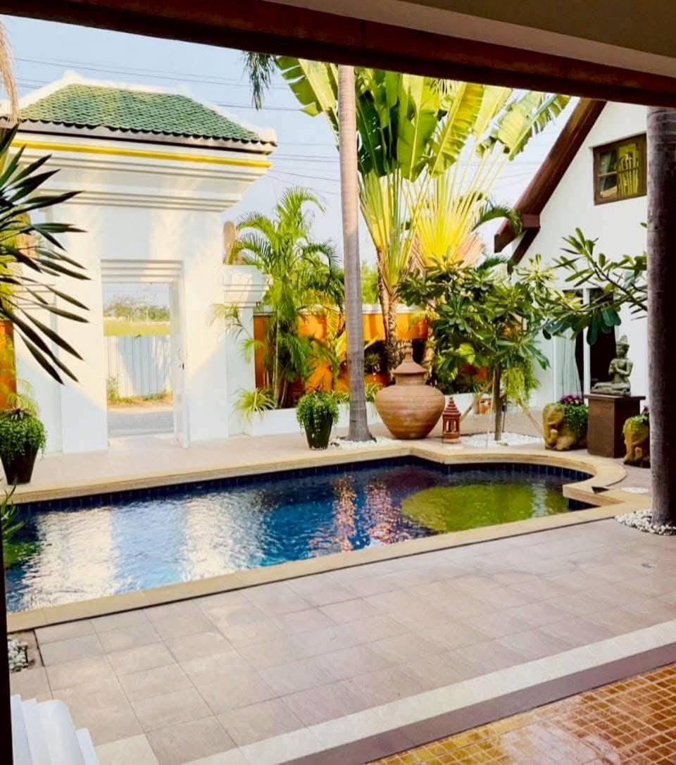 The Jomtien Villa Villa in Pattaya City