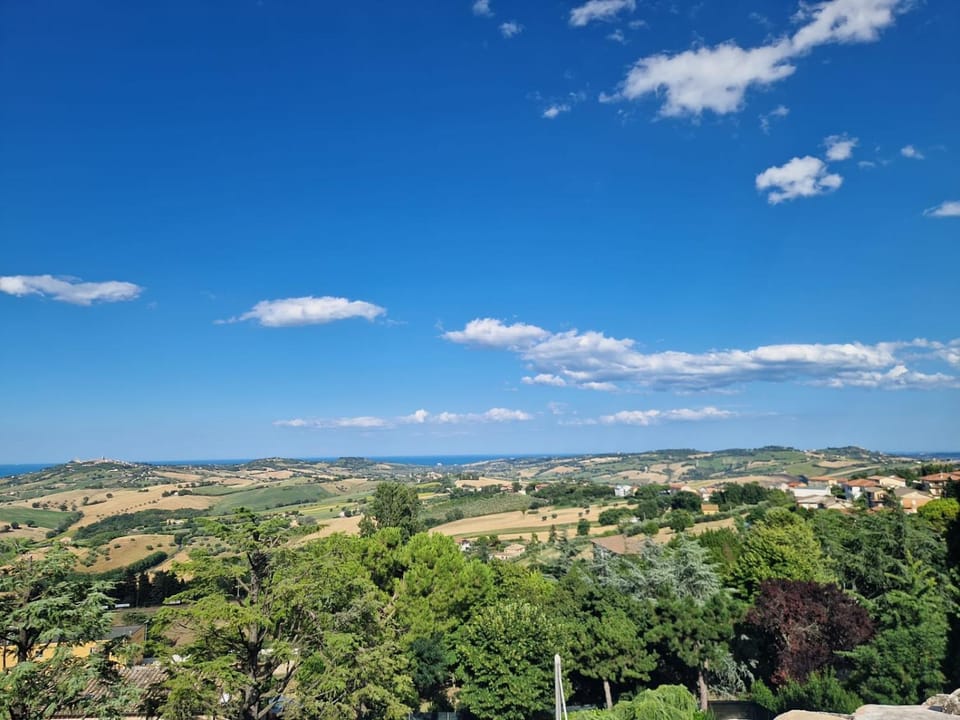 Colombes - Terrazza vista mare Apartment in Marche