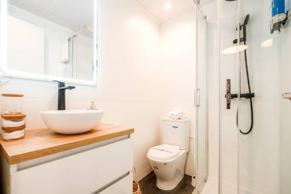 Atico Ordesa Barbacoa Terraza WiFi 4 Pax Ascensor Apartment in Zaragoza