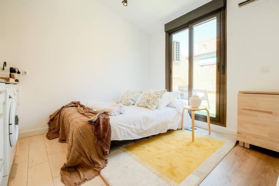 Atico Ordesa Barbacoa Terraza WiFi 4 Pax Ascensor Apartment in Zaragoza