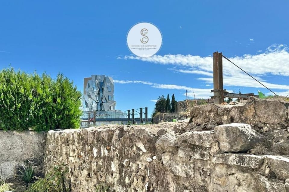 Le Mirage Arles Apartment in Arles