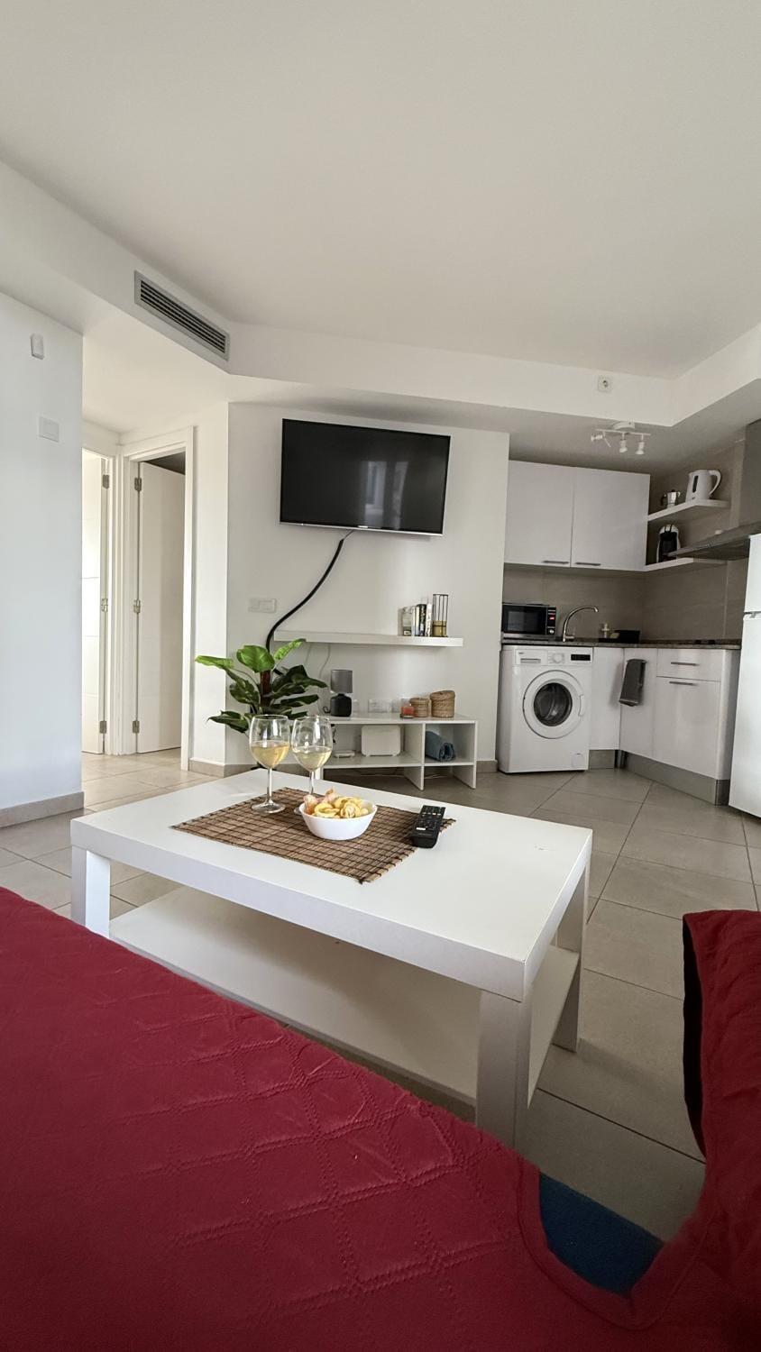TV and multimedia, Kitchen or kitchenette, Living room, Dining area