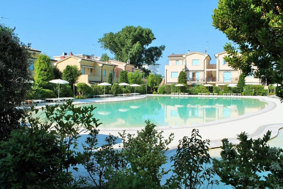 Borgo dei Fiori piano terra Vista Piscina Apartment in Lido di Jesolo