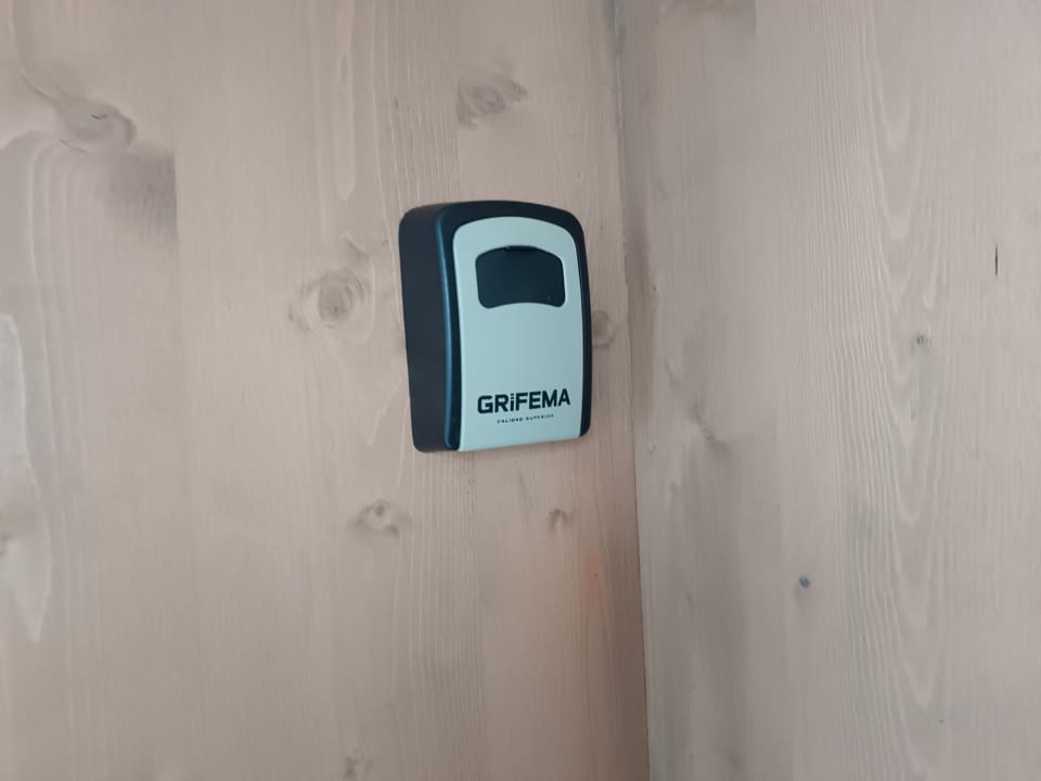 locker