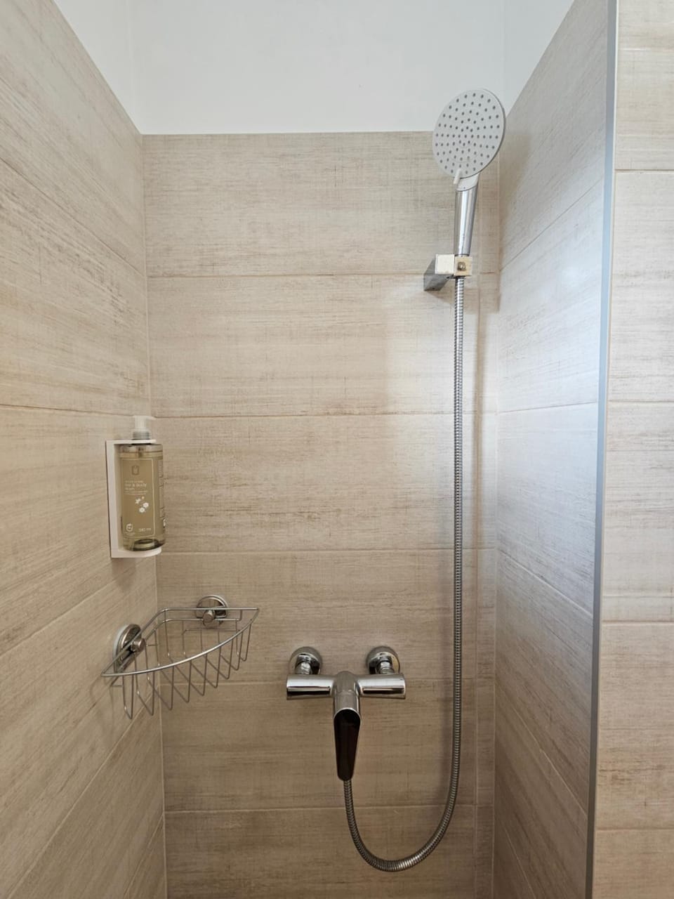 Old Town Studio - Free Private Parking Apartment in Bratislava