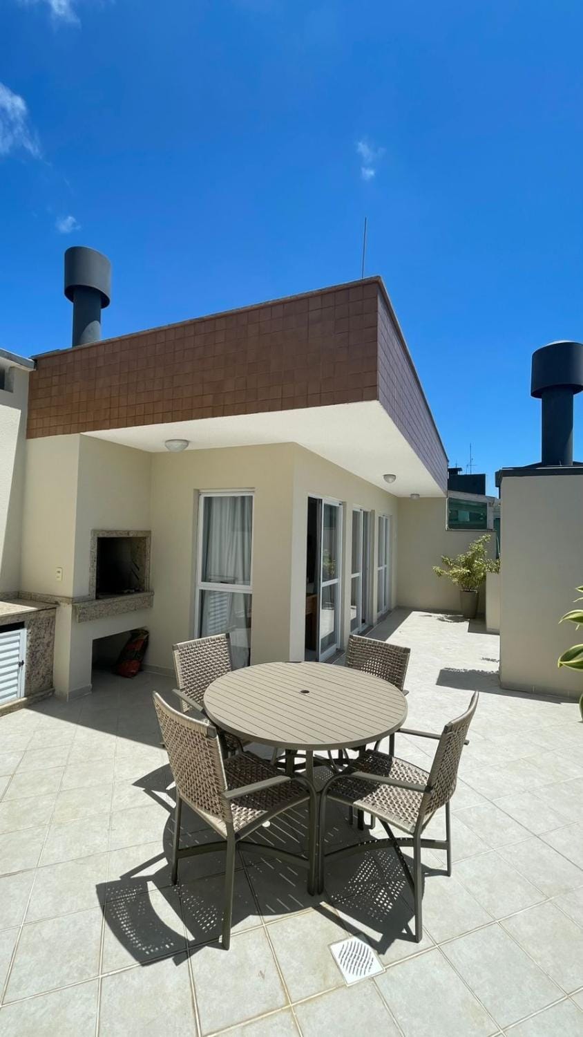 Jurerê|Duplex Open Shopping |Wi-fi 500mb Apartment in Florianopolis