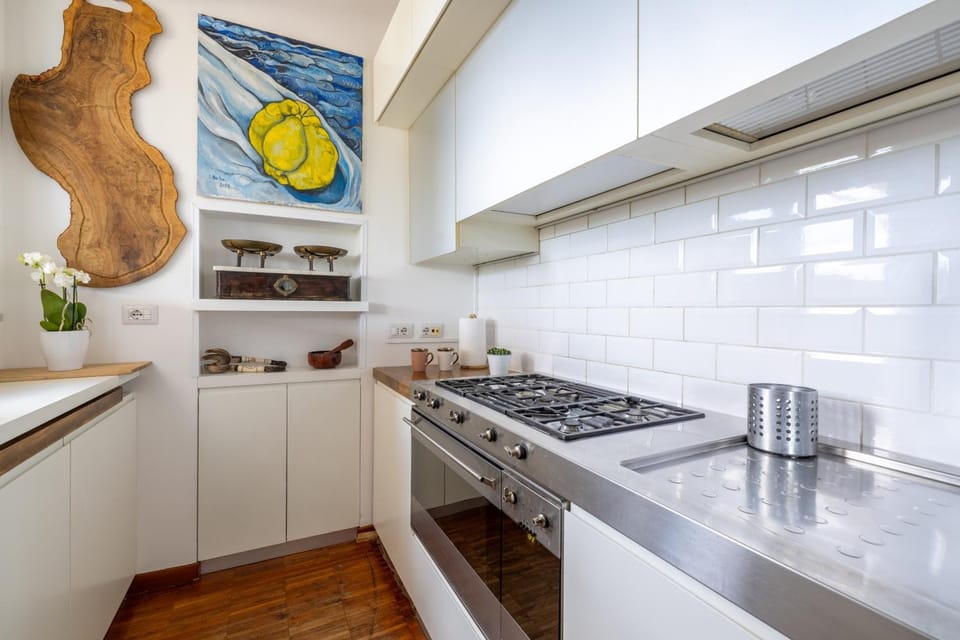 Nostromondo BIANCAMANO ATTIC - Stylish penthouse with private terrace- San Giovanni Apartment in Rome