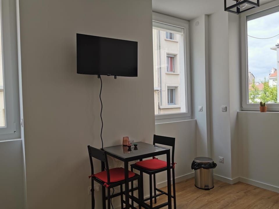 Le Palissy studio neuf et lumineux Apartment in Saint-Étienne