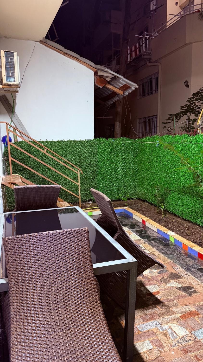 Garden, Balcony/Terrace