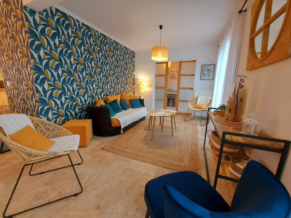 La Maison Bleue House in Pays de la Loire