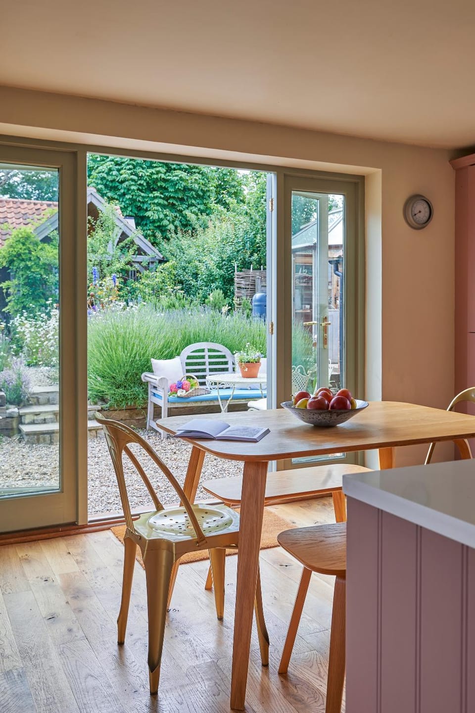 Crown Cottage Norfolk House in North Norfolk District